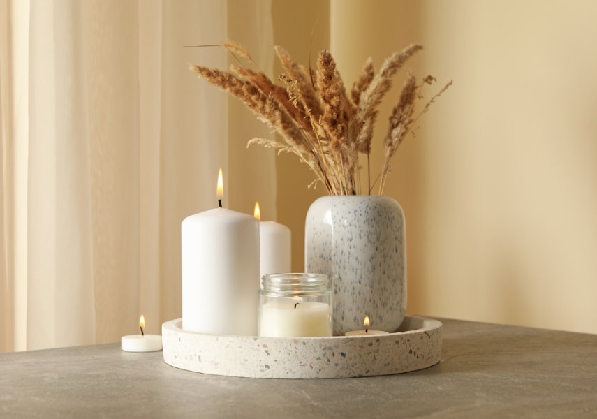 Omvii Candle Décor